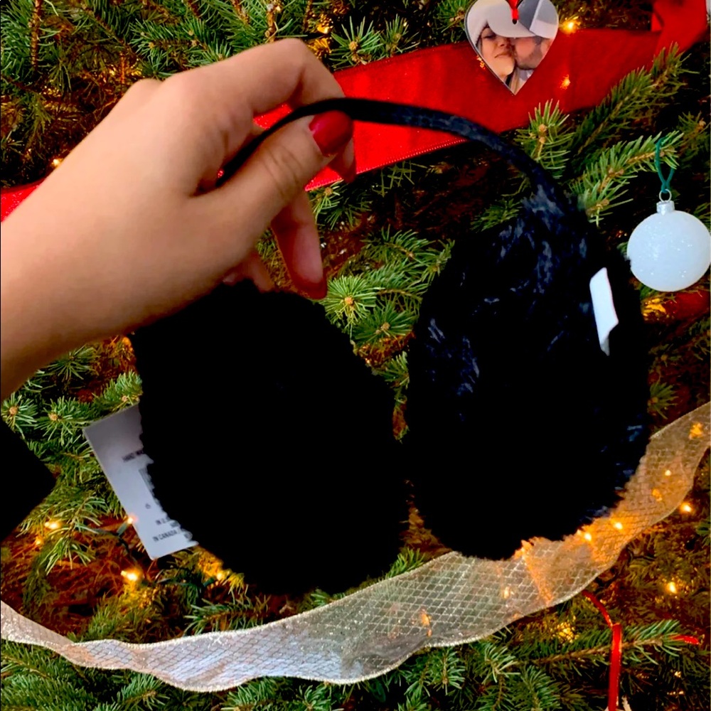 Earmuffs